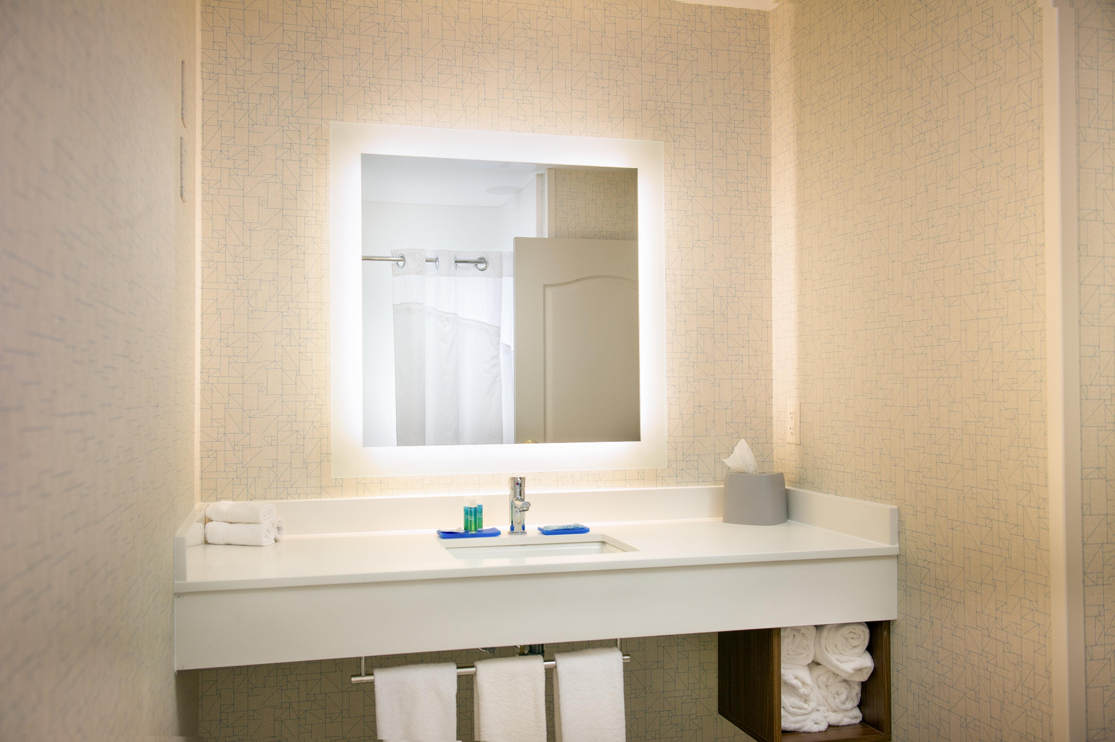 Weston Holiday Inn Express & Suites Wausau By Ihg מראה חיצוני תמונה