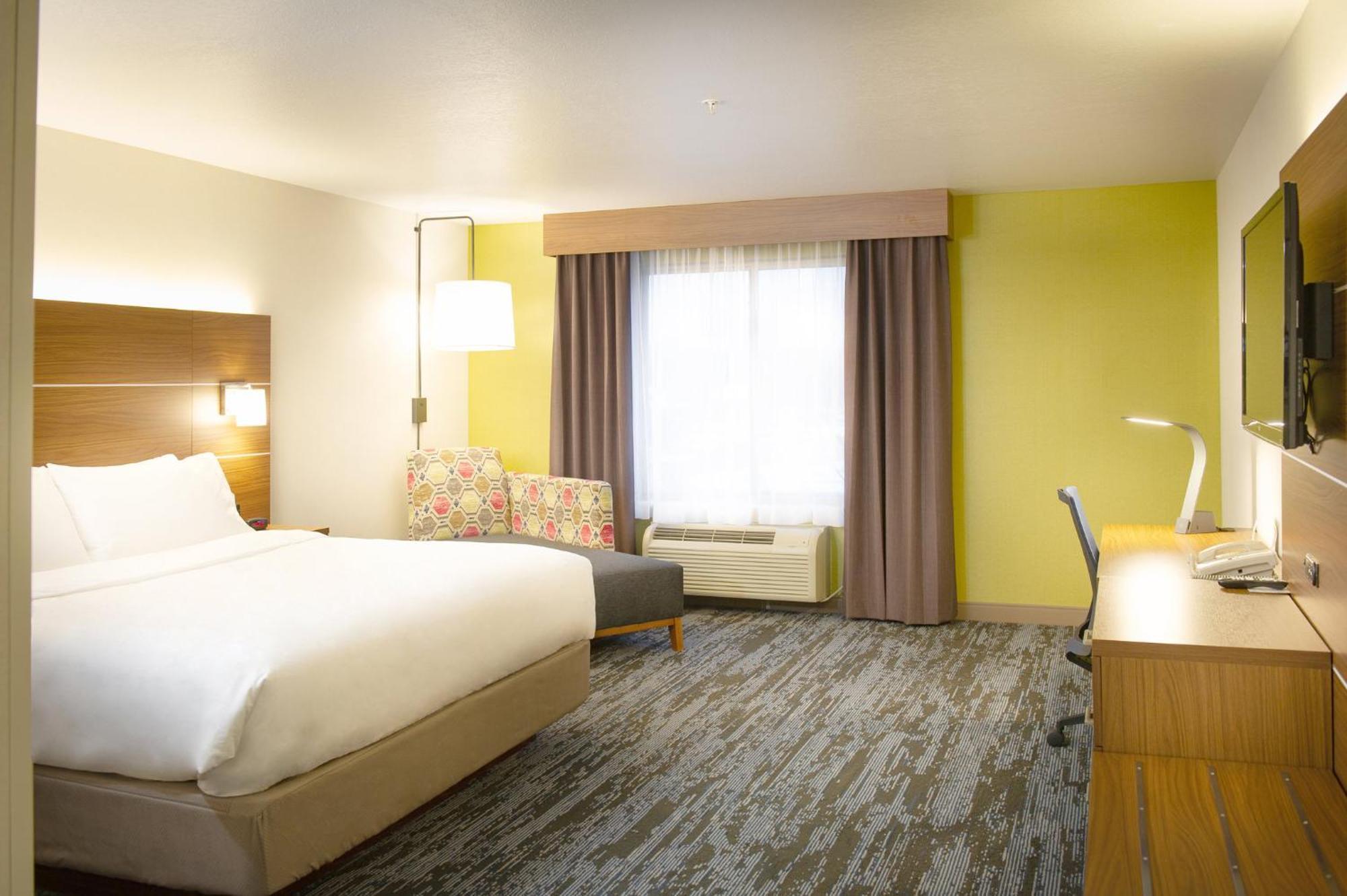 Weston Holiday Inn Express & Suites Wausau By Ihg מראה חיצוני תמונה